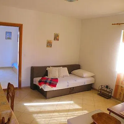 Apartment Ana
