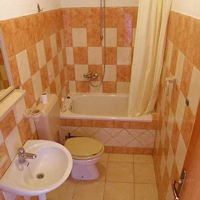 Apartment Ana