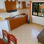 Ana Appartement *