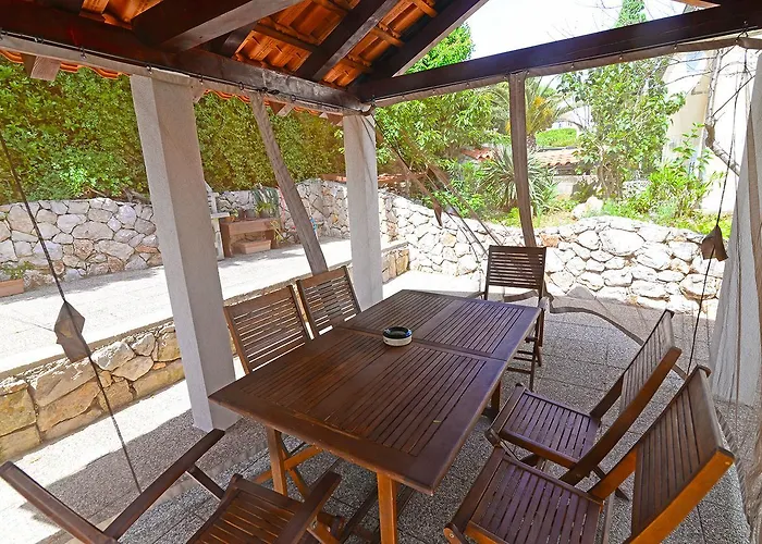 Ana Διαμέρισμα *